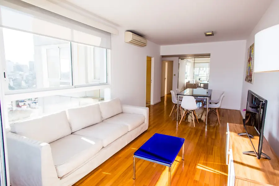 Interior — Edificio Melo